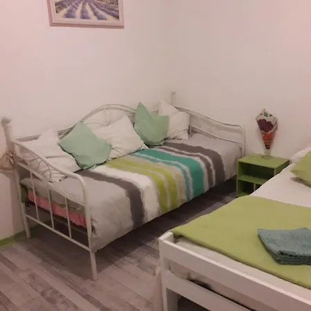 La D Iska 住宿加早餐酒店